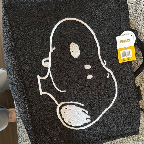 Peanuts | Bags | Peanuts Black And White Snoopy Bag | Poshmark